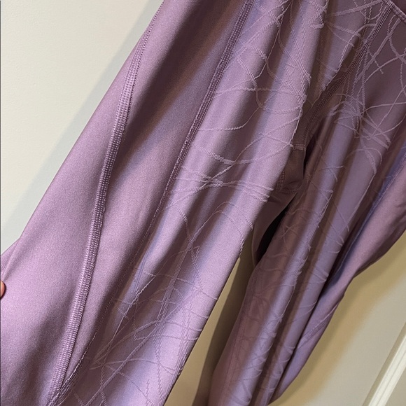 Under Armour Women's Dark Lavender Leggings - Picture 3 of 7